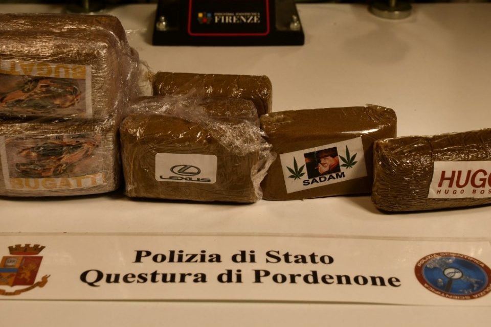 Smantellata Vasta Rete Di Spaccio Droga Perquisizioni Tra Friuli E