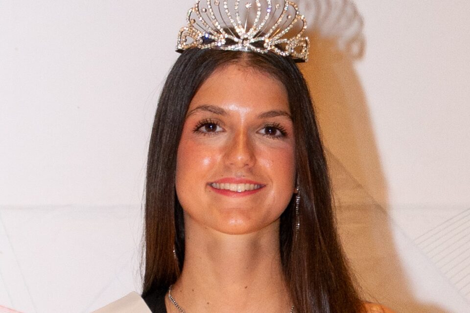 Veronica vince la Terza Tappa di Miss Mondo Carnia